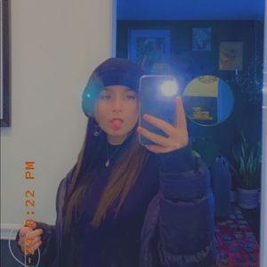 Meet your Posher, Lux